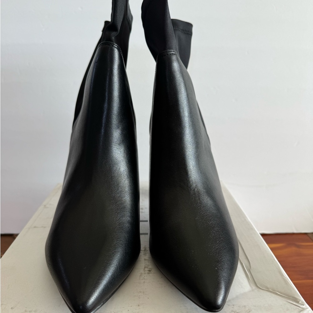HALSTON Black Stretch Ankle Booties Heels Pointed Toe Size 11 NIB - Picture 3 of 10